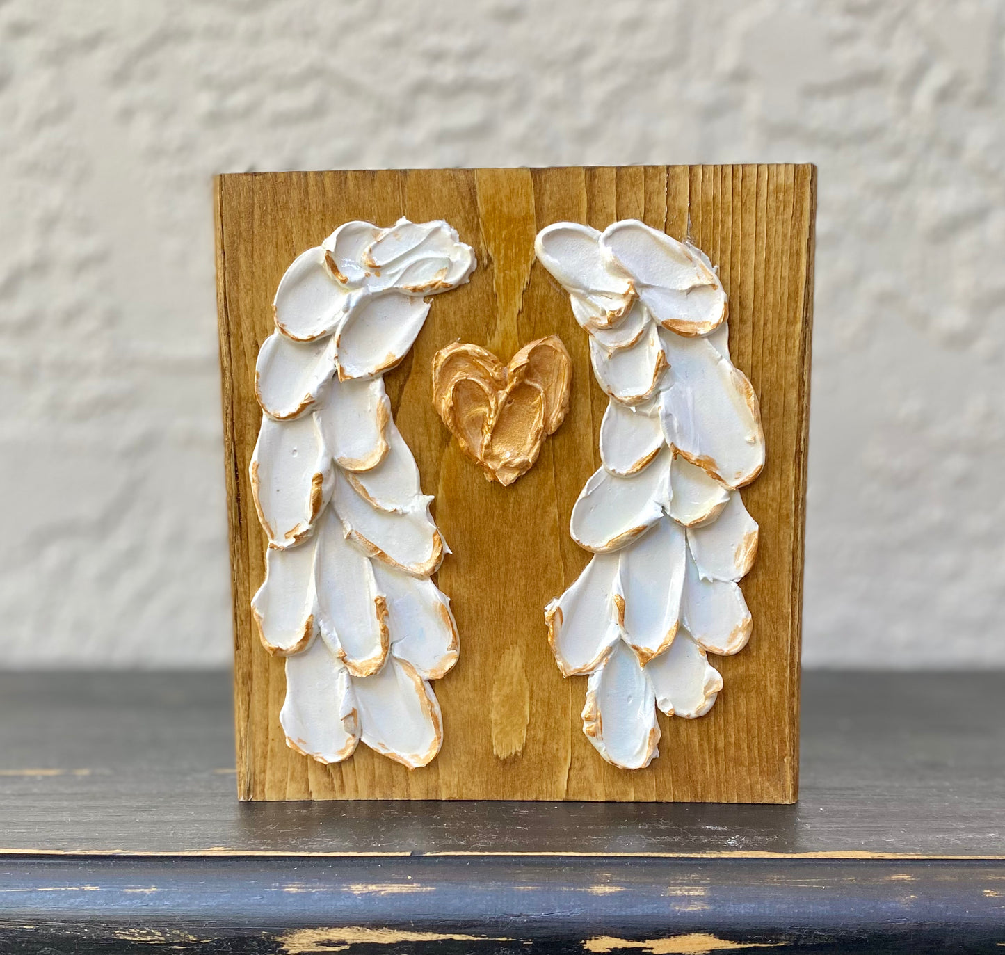 Angel wings with heart